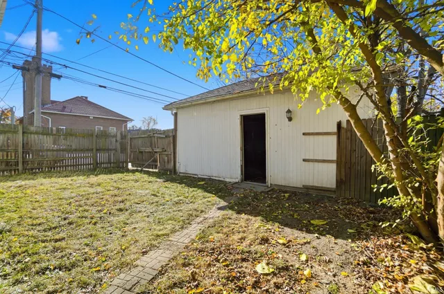 $169,000 | 2315 California Avenue, Fort Wayne, IN 46805