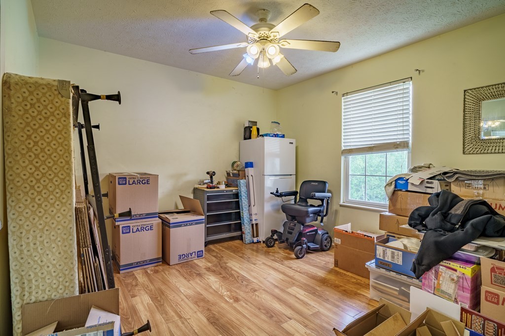 128 Ridgefield Drive Dandridge, TN 37725 - Photo 12 of 30 Gallery Image 12
