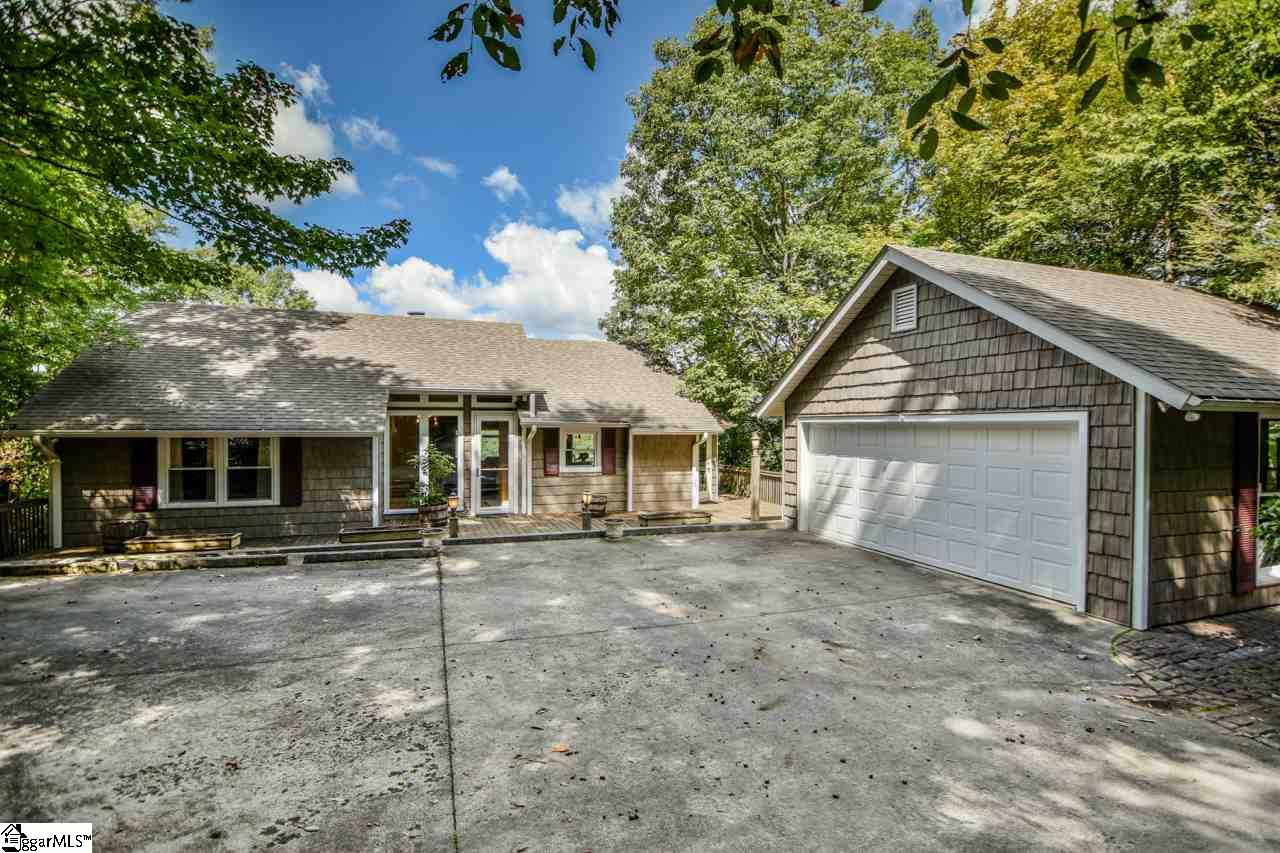 22 Chestnut Bluff Cleveland, SC 29635 - Photo 1 of 24 Gallery Image 1