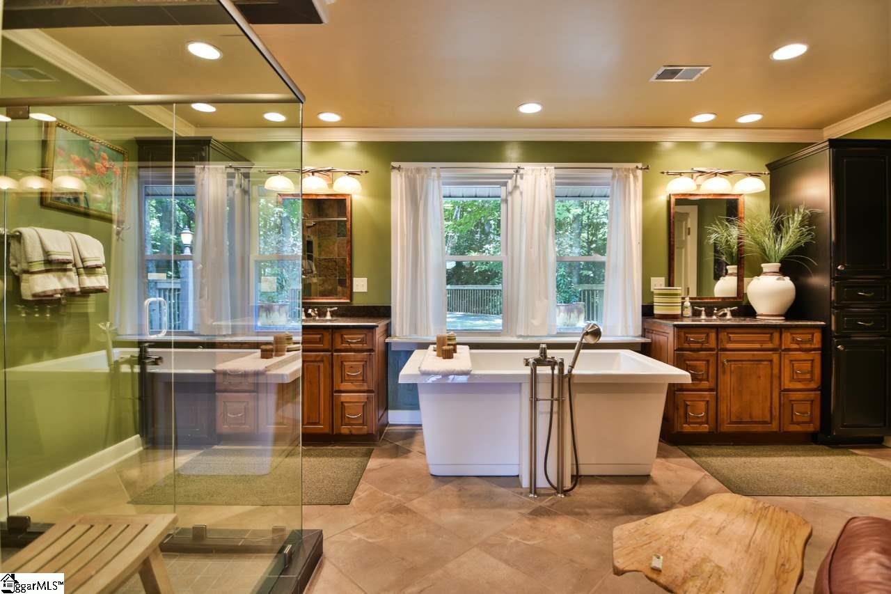 22 Chestnut Bluff Cleveland, SC 29635 - Photo 12 of 24 Gallery Image 12