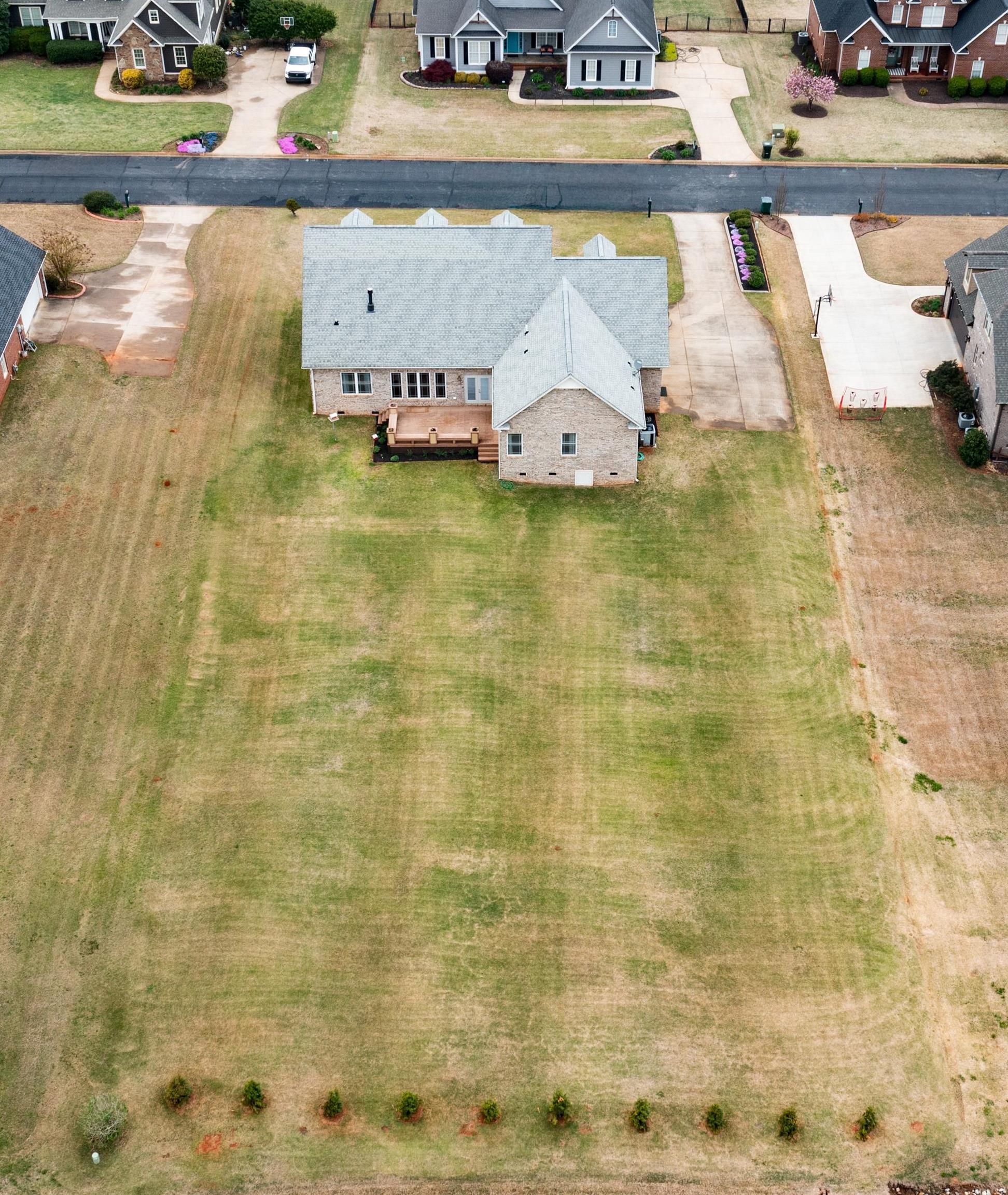 166 Conamara Lane Woodruff, SC 29388 - Photo 3 of 38 Gallery Image 3