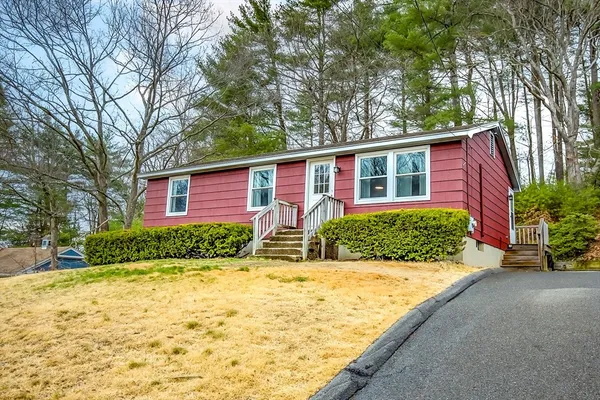 $289,000 | 4498 High Street, Palmer, MA 01069