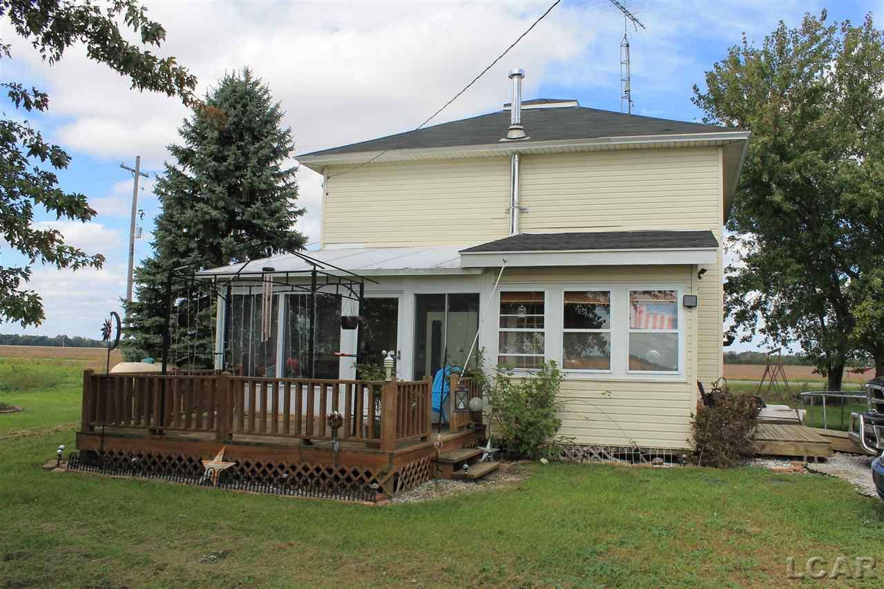 4347 Fike Road Blissfield, MI 49228 - Photo 3 of 19 31361992-2.JPG