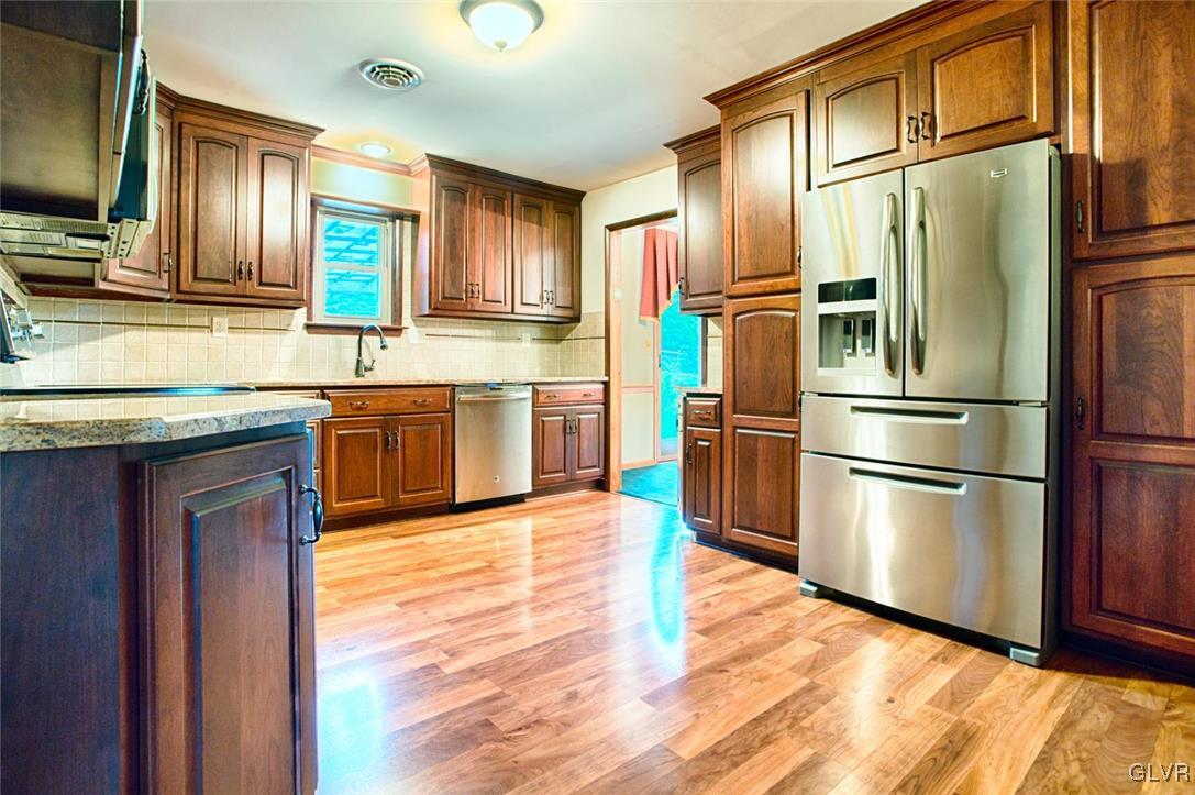 3520 Brodhead Road Bethlehem, PA 18020 - Photo 5 of 23 Gallery Image 5