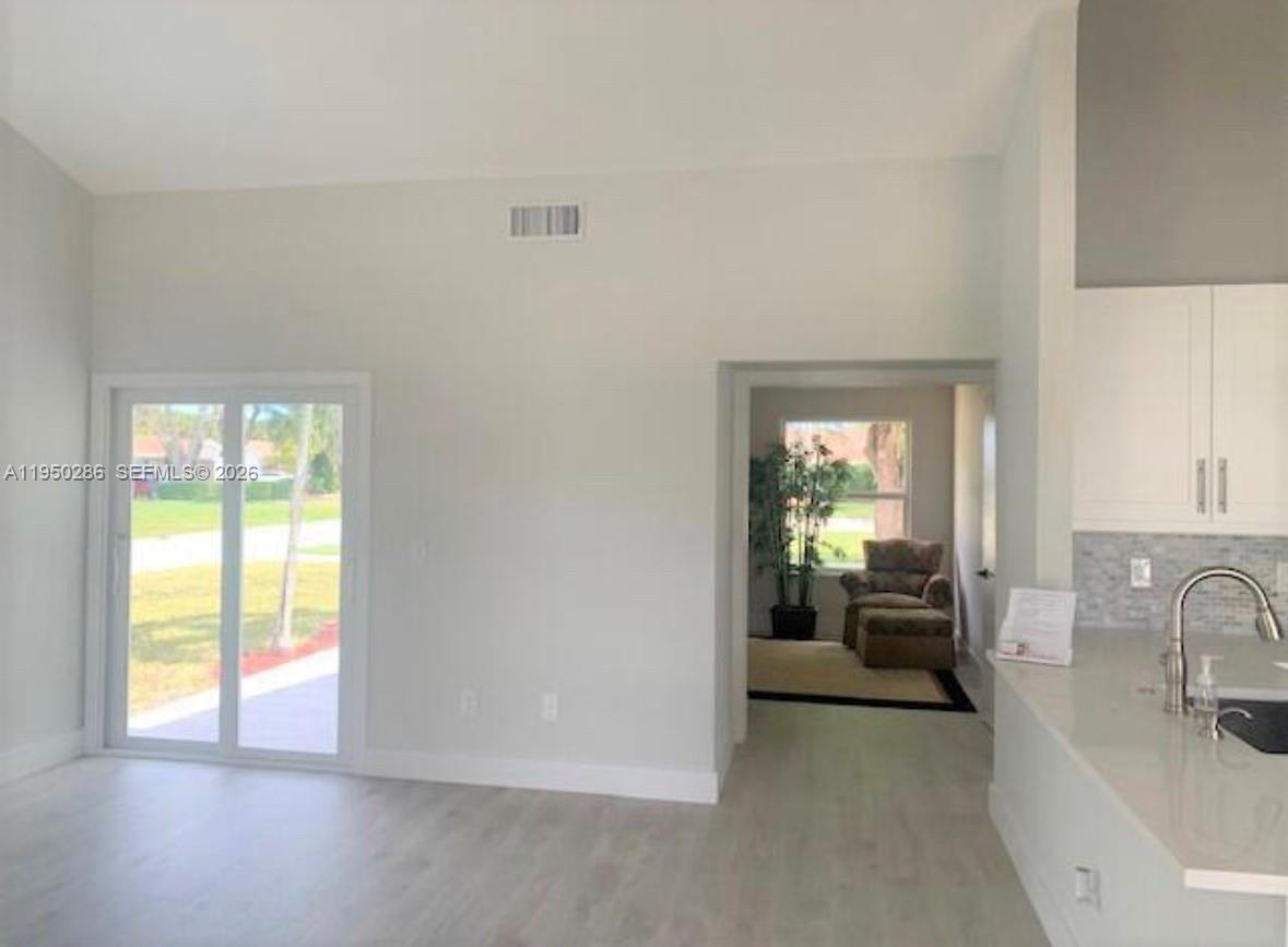 23260 New Coach Way Boca Raton, FL 33433 - Photo 7 of 17