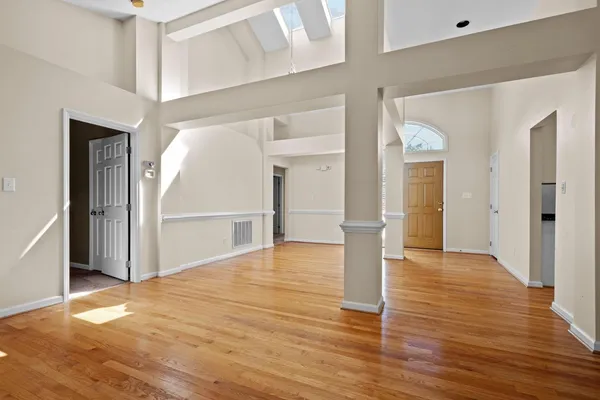 $2,500 | 2400 Buckwater Court, Raleigh, NC 27615