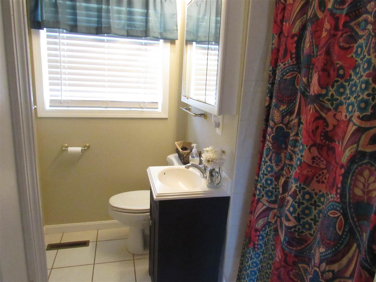 4424 Chadwick Road Evansville, IN 47710 - Photo 14 of 23 Gallery Image 14