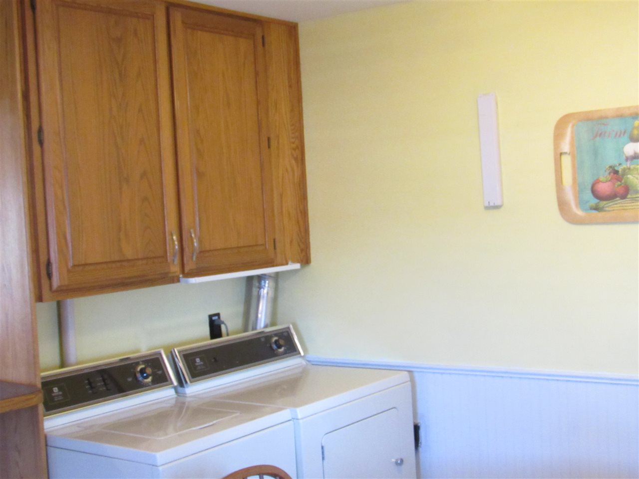 4424 Chadwick Road Evansville, IN 47710 - Photo 17 of 23 Gallery Image 17