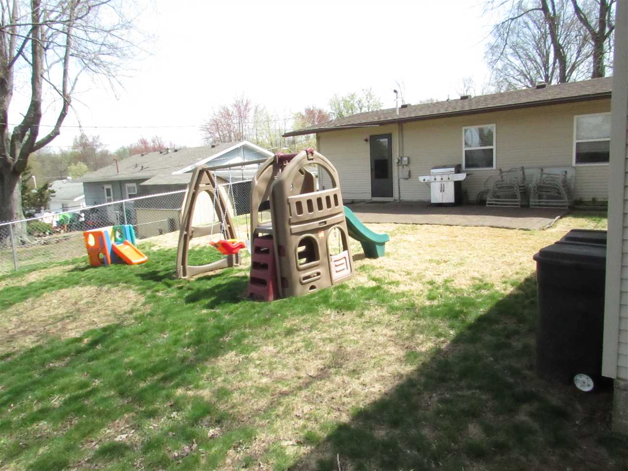4424 Chadwick Road Evansville, IN 47710 - Photo 20 of 23 Gallery Image 20
