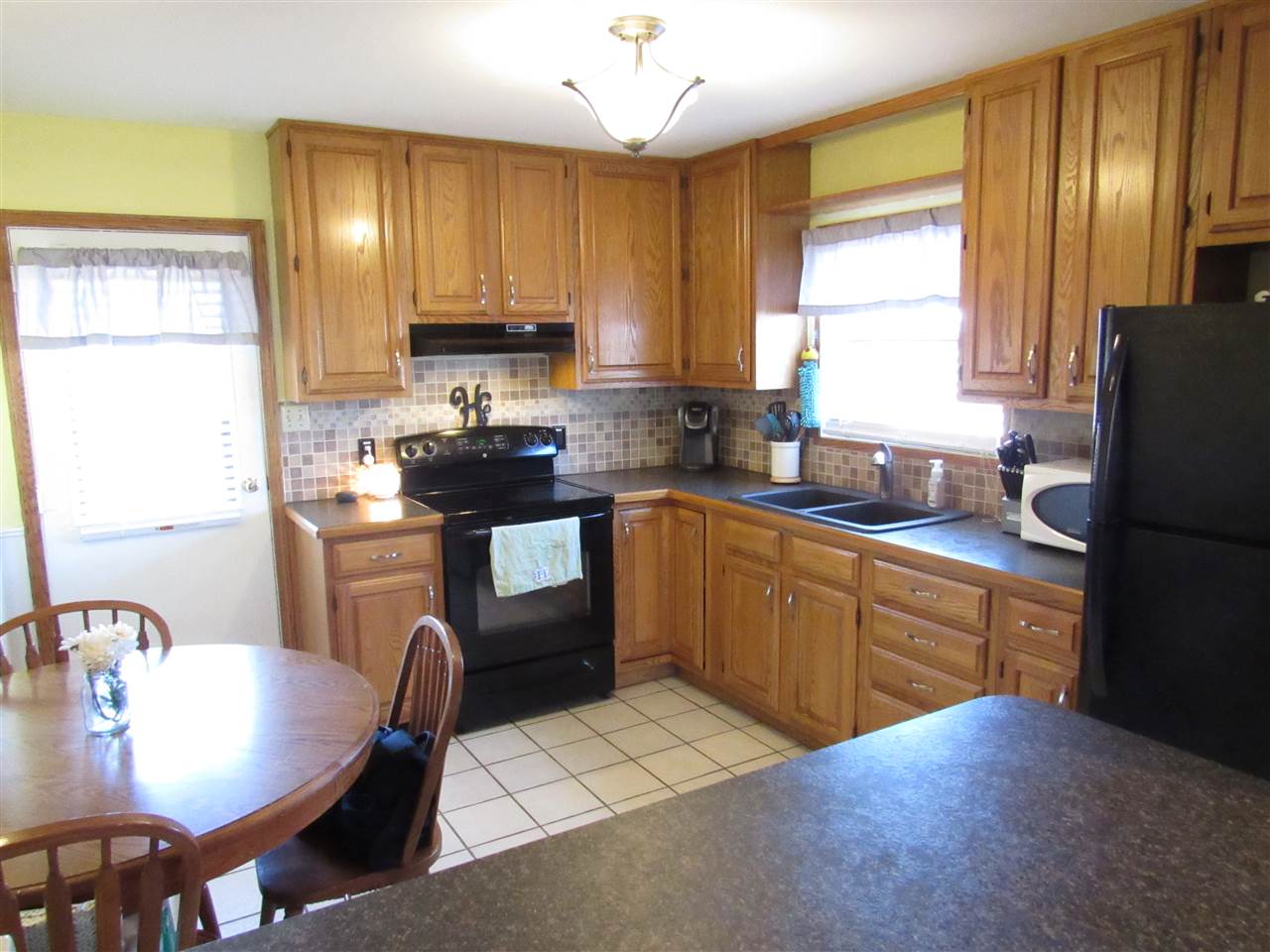 4424 Chadwick Road Evansville, IN 47710 - Photo 8 of 23 Gallery Image 8