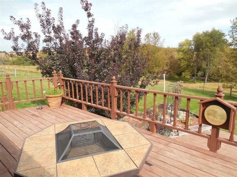 12630 Prairie Center Road Morrison, IL 61270 - Photo 10 of 24