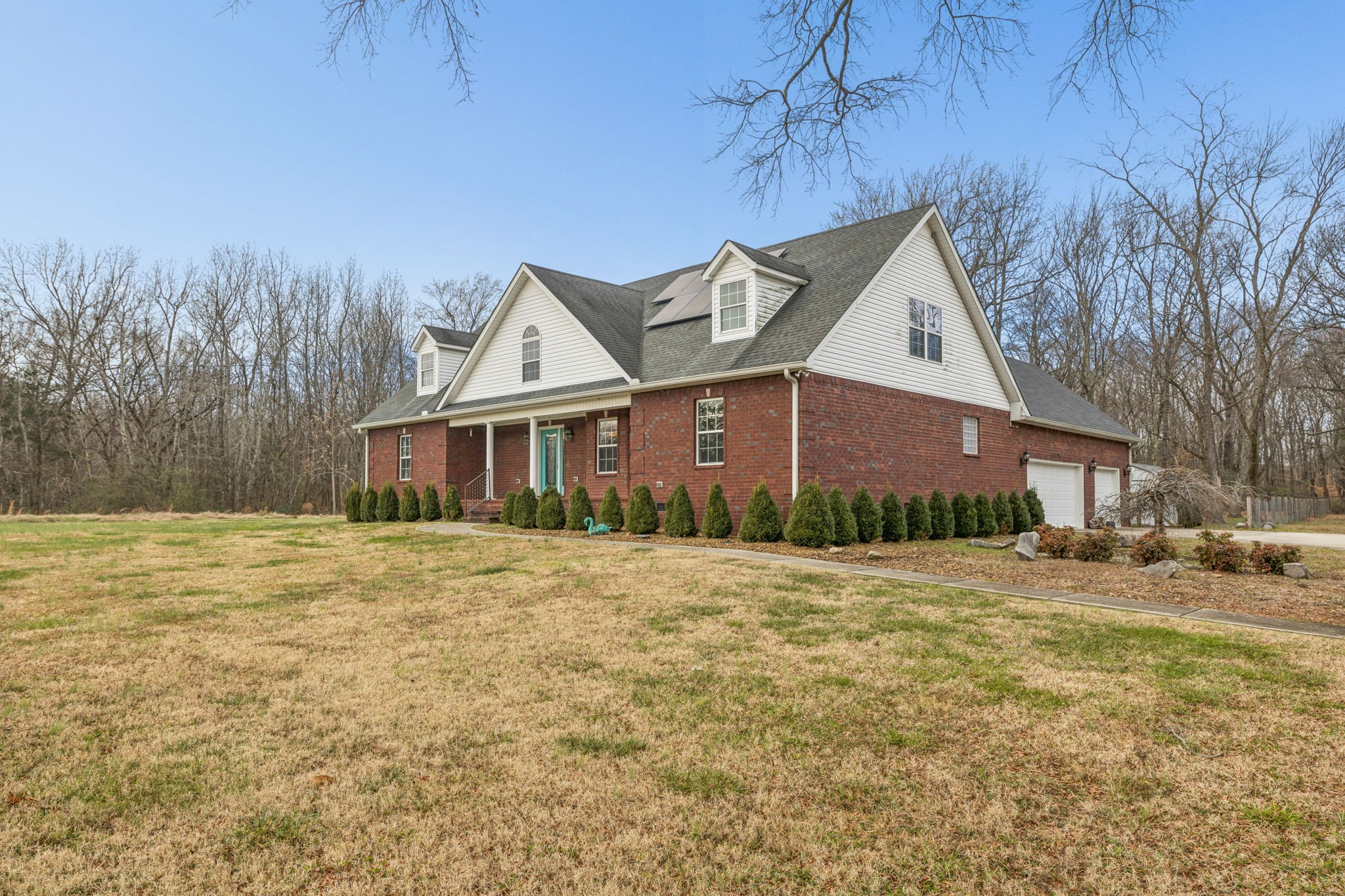 5453 Hillsboro Viola Road Manchester, TN 37355 - Photo 2 of 49
