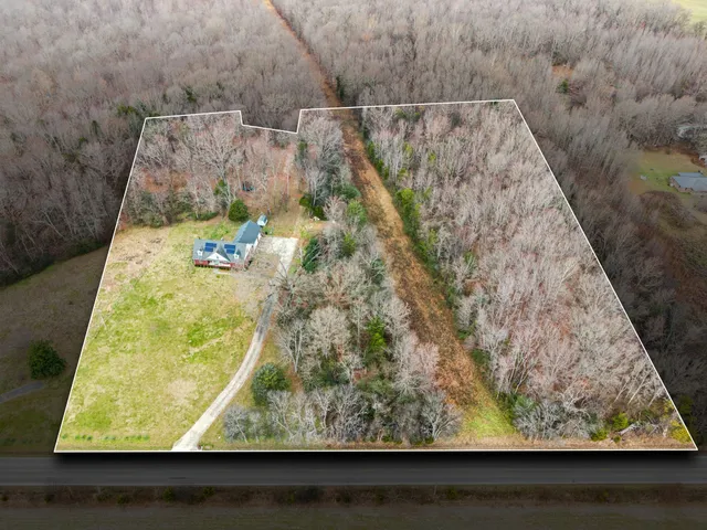 $575,000 | 5453 Hillsboro Viola Road, Manchester, TN 37355