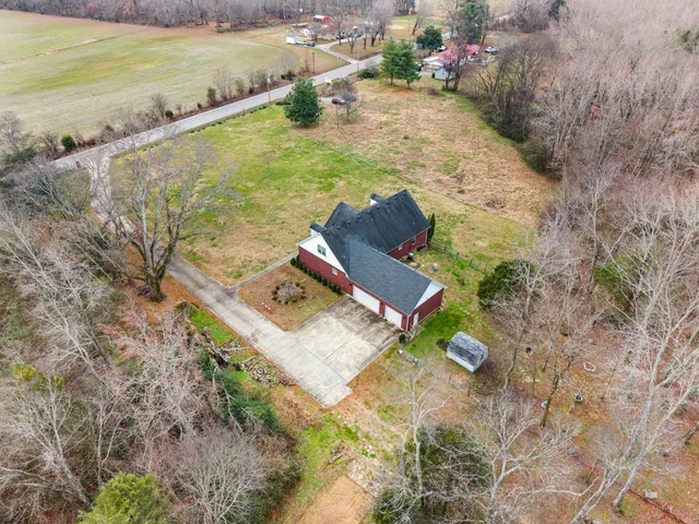 $575,000 | 5453 Hillsboro Viola Road, Manchester, TN 37355