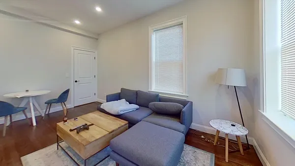 $4,700 | 2017 Commonwealth Avenue, Unit 4, Boston, MA 02135