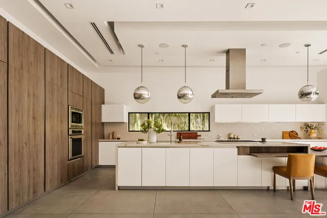 $3,999,999 | 4445 Camellia Avenue, Studio City, CA 91602