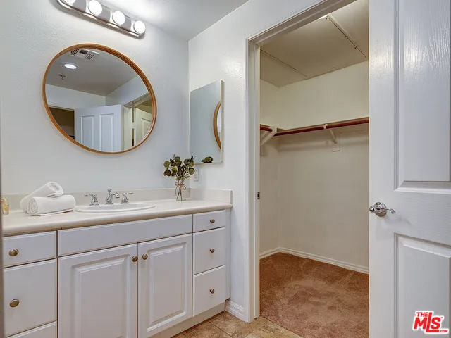 $4,200 | 6020 South Seabluff Drive, Unit 122, Playa Vista, CA 90094