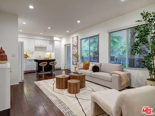 $4,200 | 6020 South Seabluff Drive, Unit 122, Playa Vista, CA 90094