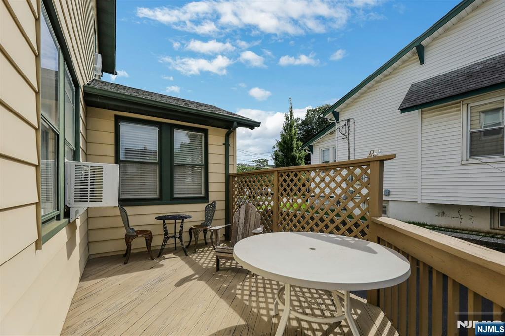 75 Humboldt Street Wood-Ridge, NJ 07075 - Photo 8 of 31 Gallery Image 8