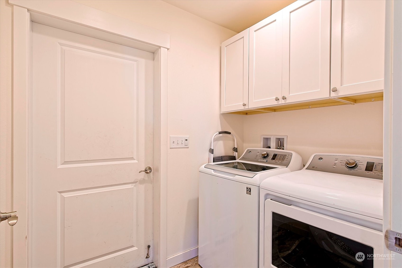 1414 Rook Drive Port Angeles, WA 98362 - Photo 12 of 26 Gallery Image 12