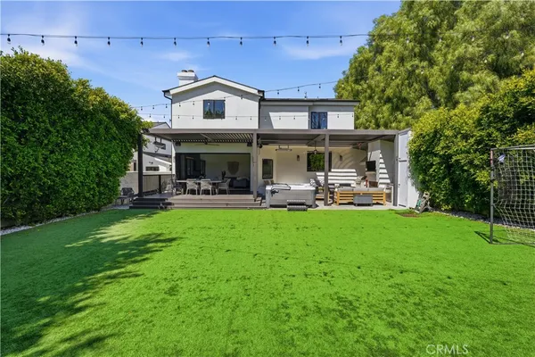 $4,388,000 | 1852 6th Street, Manhattan Beach, CA 90266