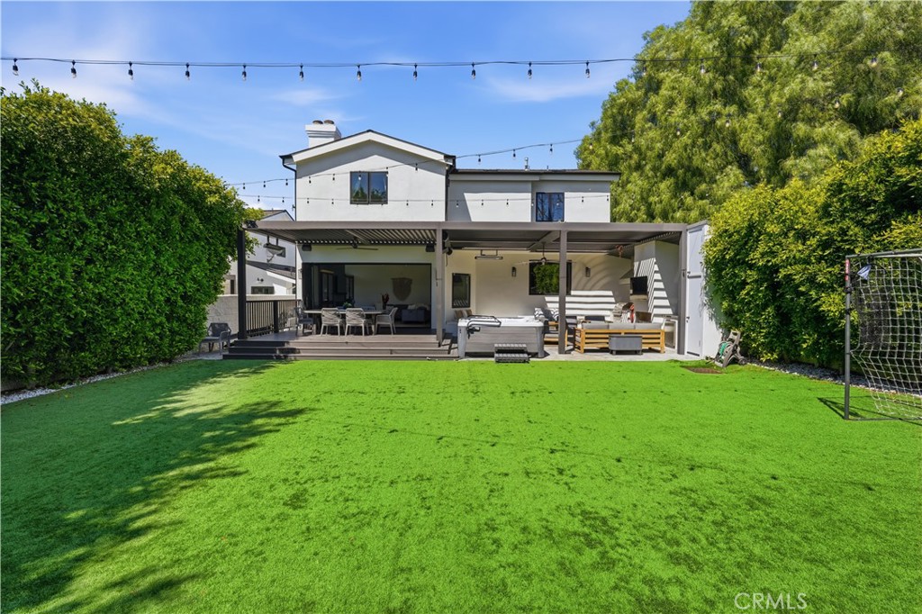 1852 6th Street Manhattan Beach, CA 90266 - Photo 2 of 58