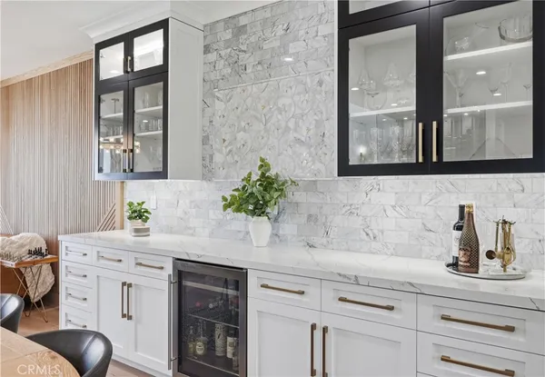 $4,388,000 | 1852 6th Street, Manhattan Beach, CA 90266