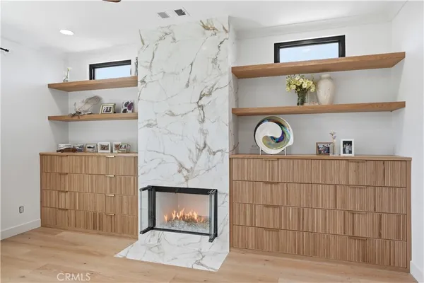 $4,388,000 | 1852 6th Street, Manhattan Beach, CA 90266