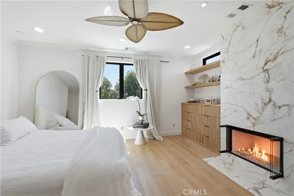 $4,388,000 | 1852 6th Street, Manhattan Beach, CA 90266