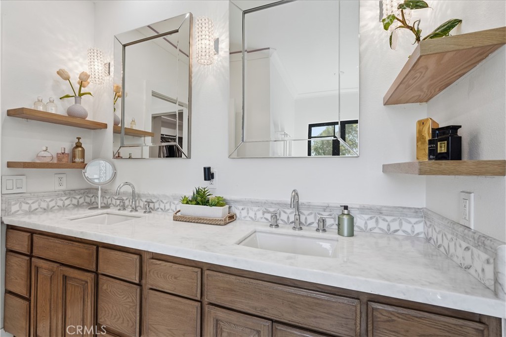 1852 6th Street Manhattan Beach, CA 90266 - Photo 36 of 58