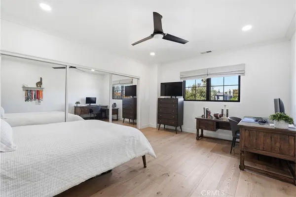 $4,388,000 | 1852 6th Street, Manhattan Beach, CA 90266