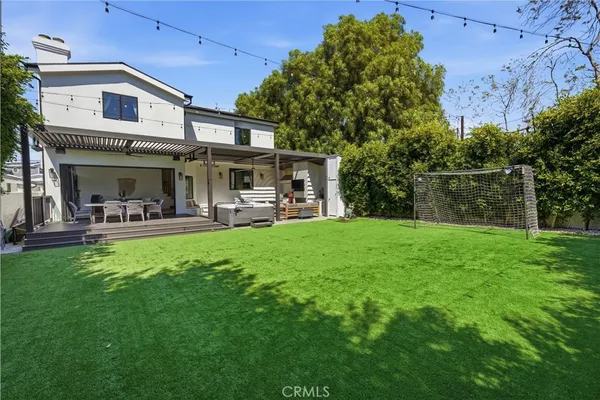 $4,388,000 | 1852 6th Street, Manhattan Beach, CA 90266