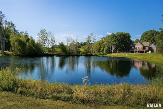 $749,900 | 1115 Hilltop Lane, Simpson, IL 62985