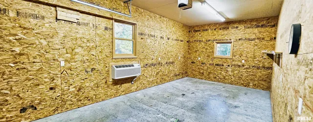 $749,900 | 1115 Hilltop Lane, Simpson, IL 62985