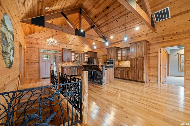 $749,900 | 1115 Hilltop Lane, Simpson, IL 62985