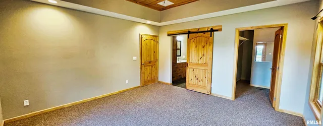 $749,900 | 1115 Hilltop Lane, Simpson, IL 62985