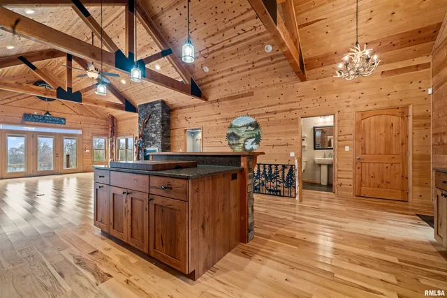 $749,900 | 1115 Hilltop Lane, Simpson, IL 62985