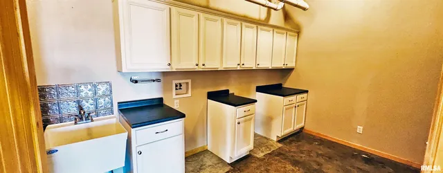 $749,900 | 1115 Hilltop Lane, Simpson, IL 62985