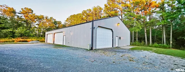 $749,900 | 1115 Hilltop Lane, Simpson, IL 62985