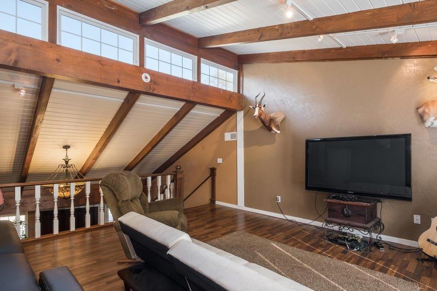 25899 East Trimmer Springs Road Sanger, CA 93657 - Photo 18 of 31 Gallery Image 18
