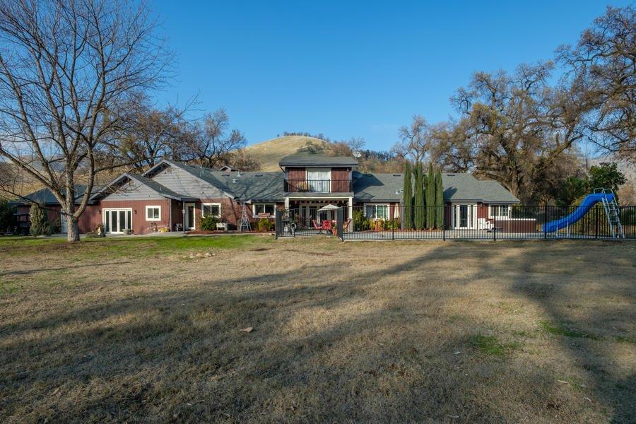 25899 East Trimmer Springs Road Sanger, CA 93657 - Photo 3 of 31 Gallery Image 3