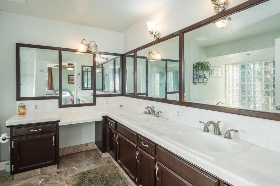 25899 East Trimmer Springs Road Sanger, CA 93657 - Photo 30 of 31 Gallery Image 30