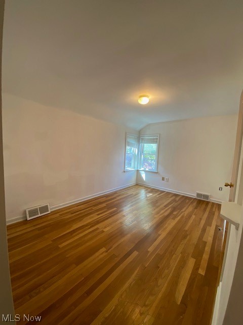 1244 Brainard Road Lyndhurst, OH 44124 - Photo 24 of 33 Third bedroom with Hardwood floors.