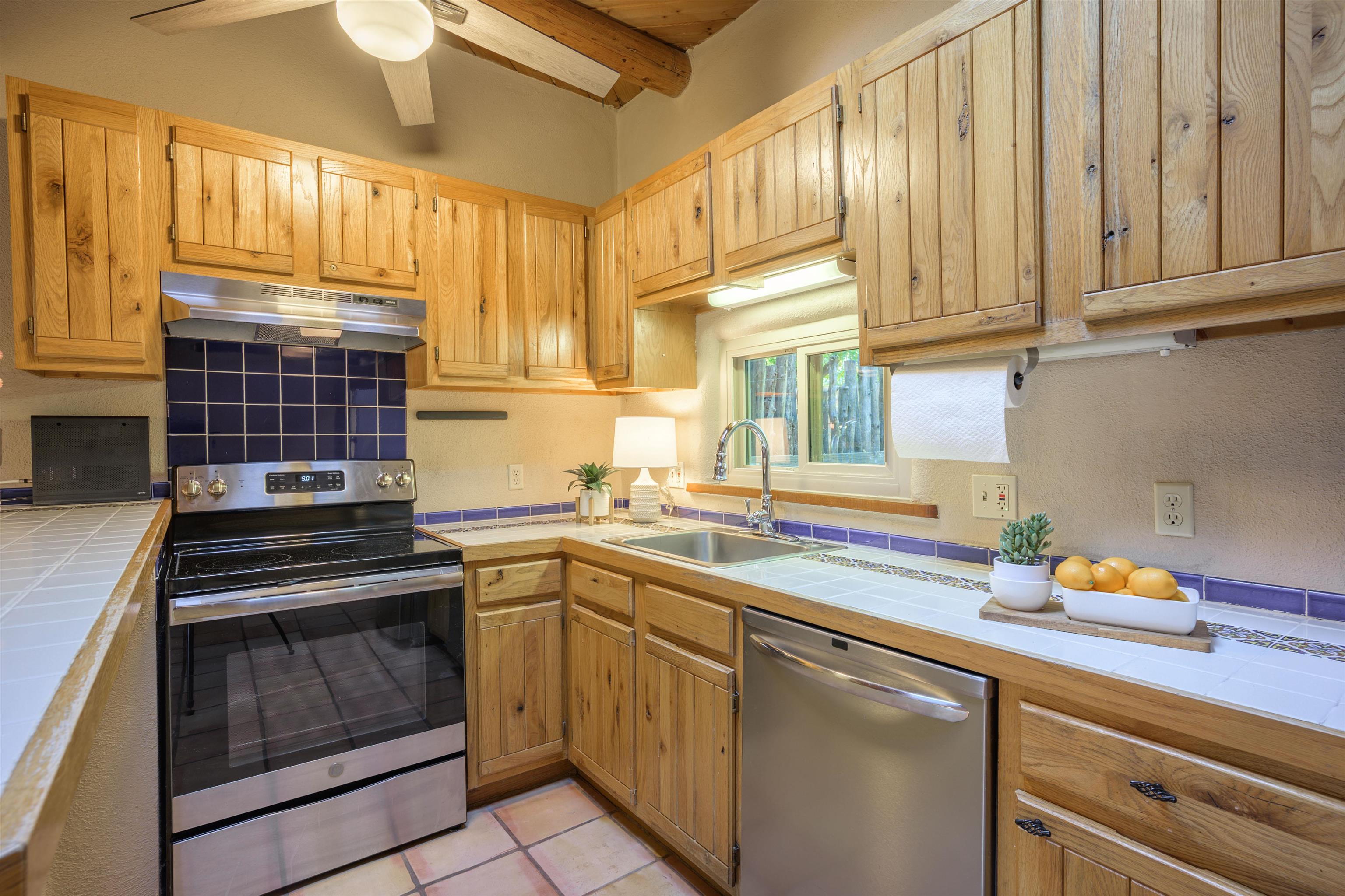 226 Kit Carson Road, Unit PINON 2 Taos, NM 87571 - Photo 6 of 28 Gallery Image 6