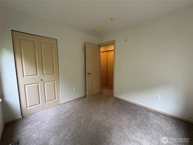 $3,475 | 444 Shangri-La Way Northwest, Issaquah, WA 98027