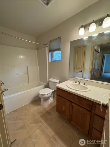 $3,475 | 444 Shangri-La Way Northwest, Issaquah, WA 98027