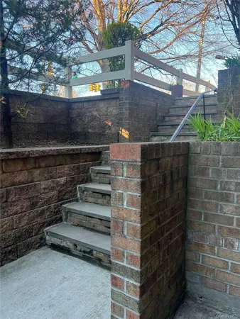 $3,200 | 61-06 233rd Street, Unit 15 | Oakland Gardens