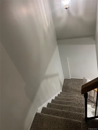 $3,200 | 61-06 233rd Street, Unit 15 | Oakland Gardens