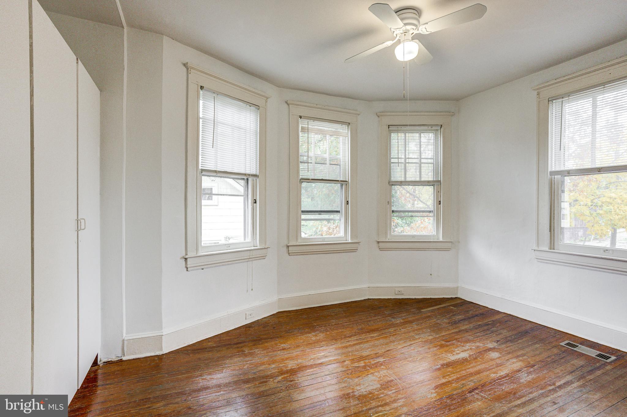 2505 Hamilton Avenue Baltimore, MD 21214 - Photo 21 of 30