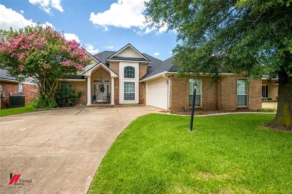 $285,000 | 2309 West Belle Haven Drive, Bossier City, LA 71111